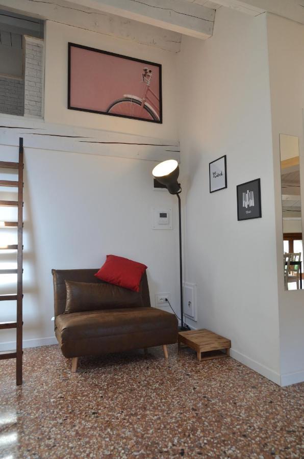 Olly Home Luxury Loft ノアーレ エクステリア 写真