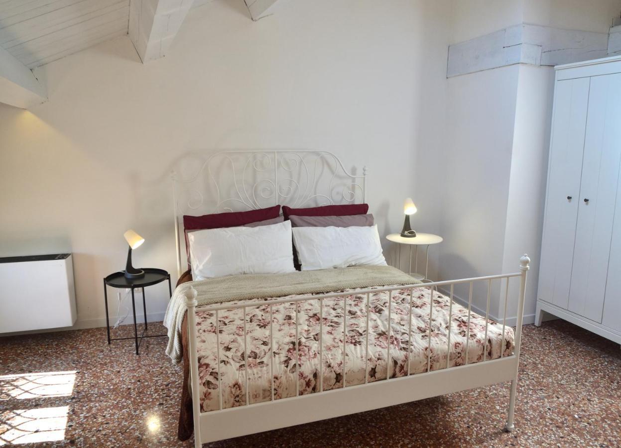 Olly Home Luxury Loft ノアーレ エクステリア 写真